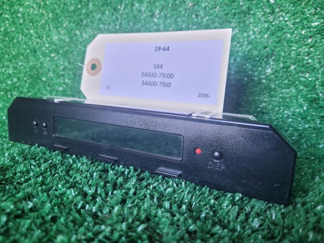 bontott SUZUKI SX4 Multifunkciós Kijelző