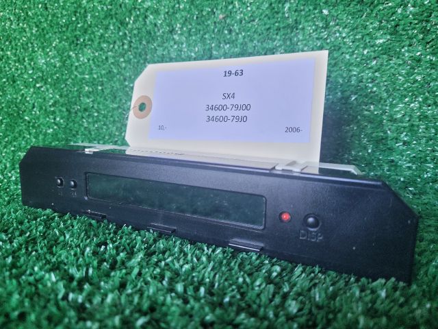 bontott SUZUKI SX4 Multifunkciós Kijelző