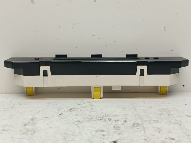 bontott SUZUKI SX4 Multifunkciós Kijelző