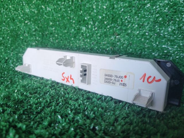 bontott SUZUKI SX4 Multifunkciós Kijelző