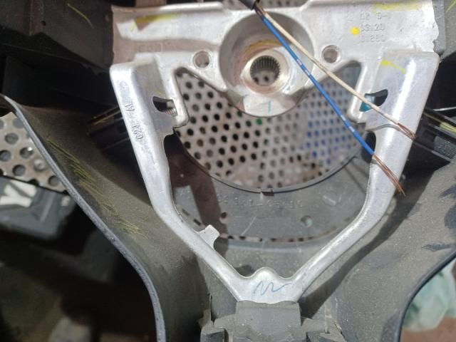 bontott SUZUKI SX4 Multikormány