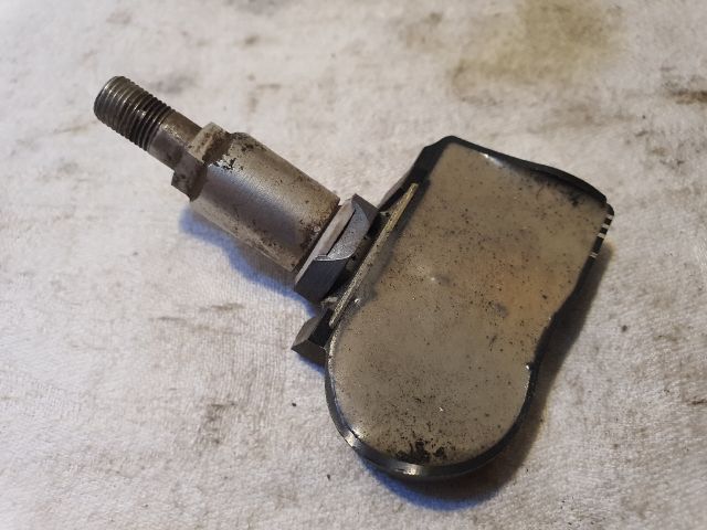 bontott SUZUKI SX4 Okos Kerékszelep