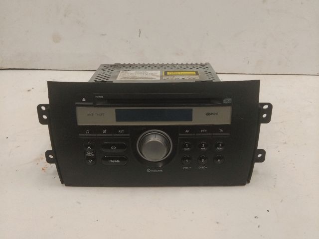 bontott SUZUKI SX4 Rádió / CD