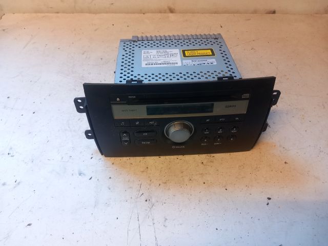 bontott SUZUKI SX4 Rádió / CD
