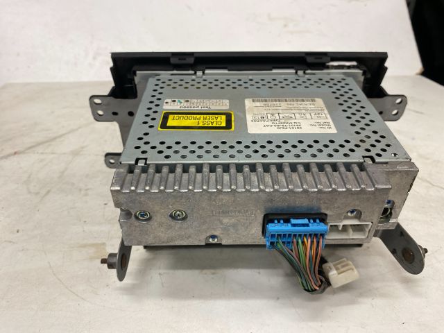 bontott SUZUKI SX4 Rádió / CD