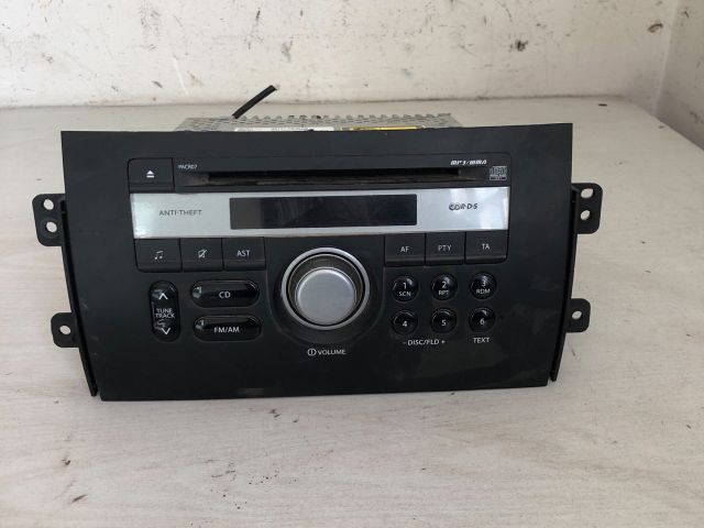 bontott SUZUKI SX4 Rádió / CD