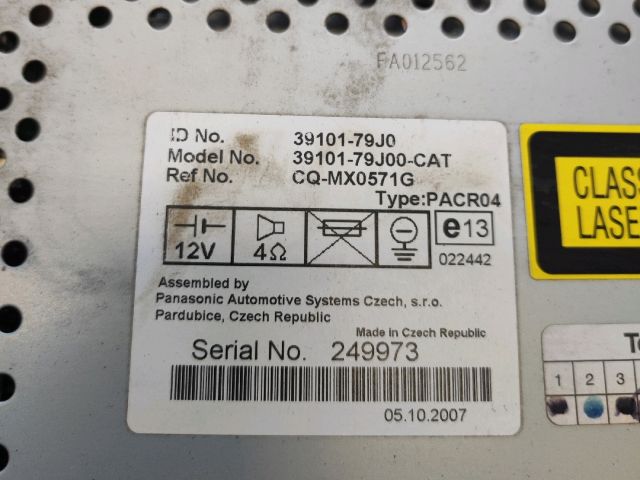 bontott SUZUKI SX4 Rádió / CD