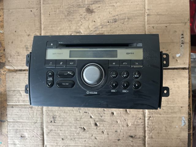 bontott SUZUKI SX4 Rádió / CD