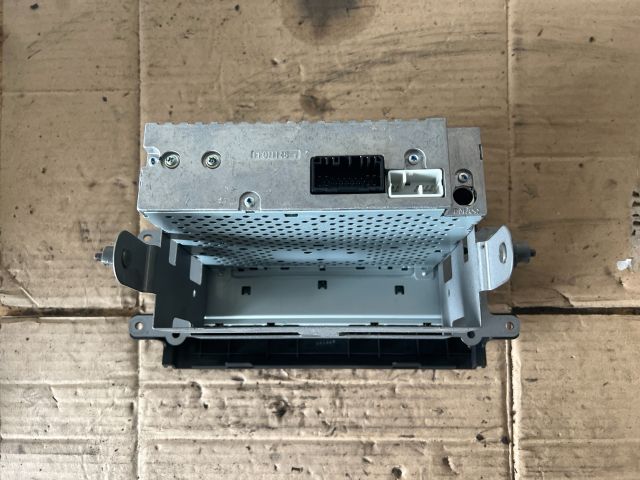 bontott SUZUKI SX4 Rádió / CD