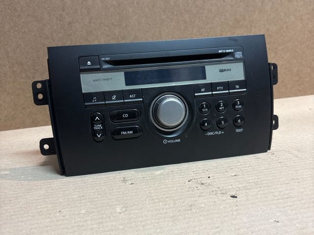 bontott SUZUKI SX4 Rádió / CD