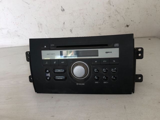 bontott SUZUKI SX4 Rádió / CD