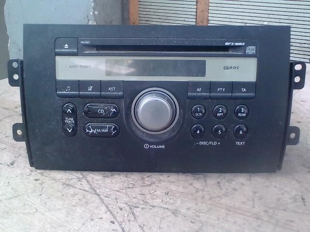 bontott SUZUKI SX4 Rádió / CD