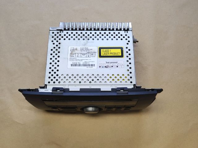 bontott SUZUKI SX4 Rádió / CD