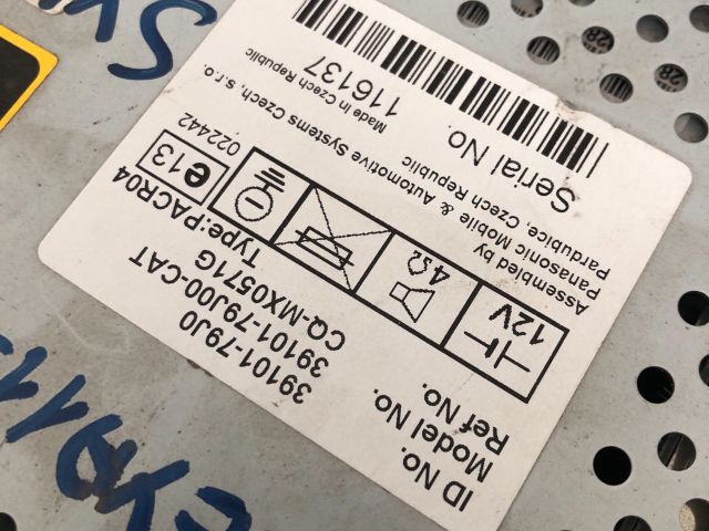 bontott SUZUKI SX4 Rádió / CD