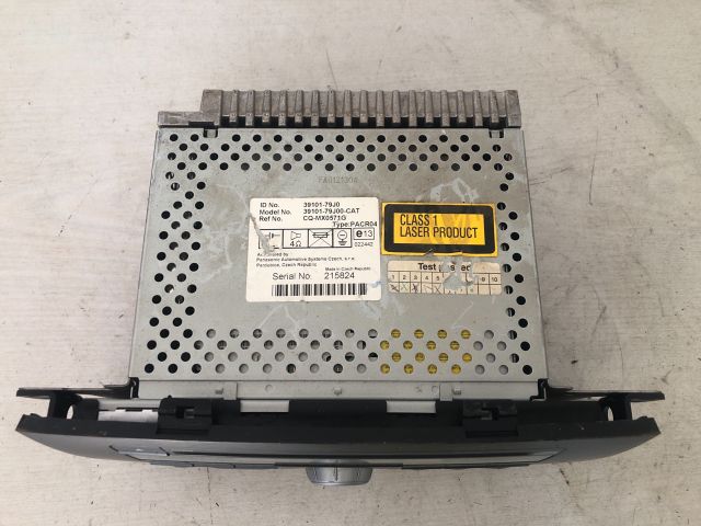 bontott SUZUKI SX4 Rádió / CD