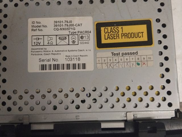 bontott SUZUKI SX4 Rádió / CD