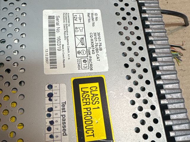 bontott SUZUKI SX4 Rádió / CD