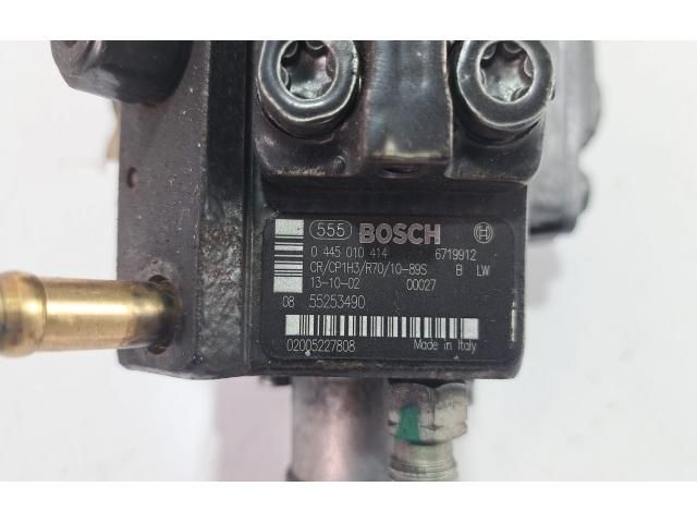 bontott SUZUKI SX4 S-Cross Adagoló