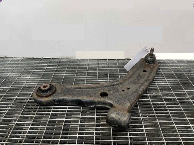 bontott SUZUKI SX4 S-Cross Bal első Lengőkar