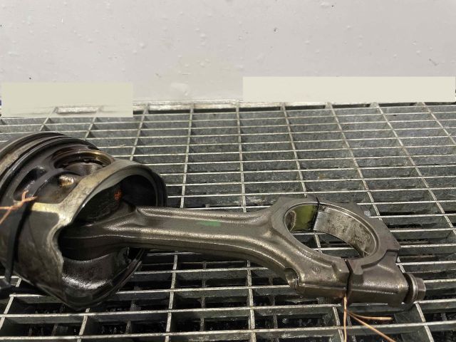 bontott SUZUKI SX4 S-Cross Hajtókar