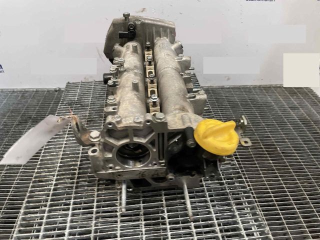 bontott SUZUKI SX4 S-Cross Hengerfej