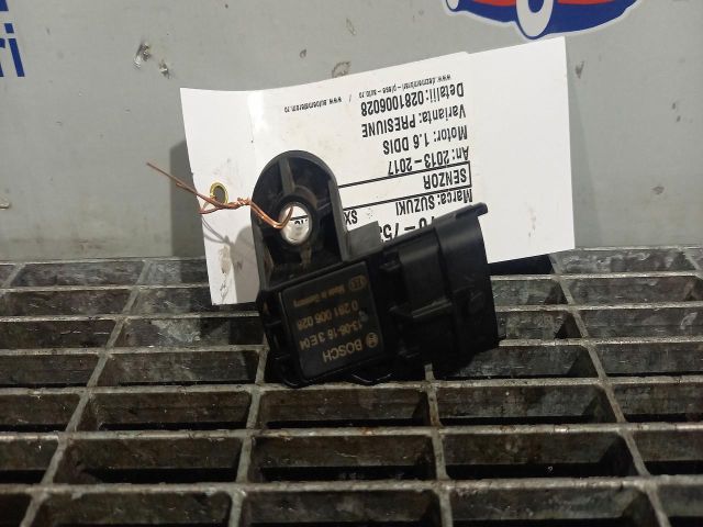 bontott SUZUKI SX4 S-Cross Jeladó (Magában)