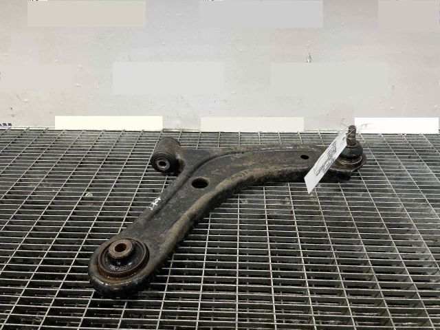 bontott SUZUKI SX4 S-Cross Jobb első Lengőkar