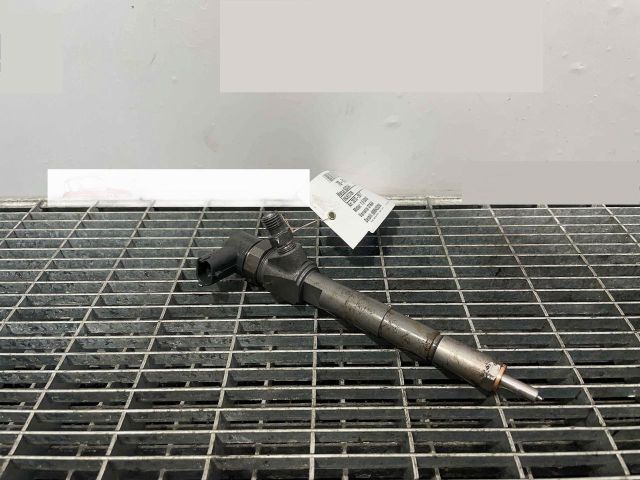 bontott SUZUKI SX4 S-Cross Porlasztó (1 db)