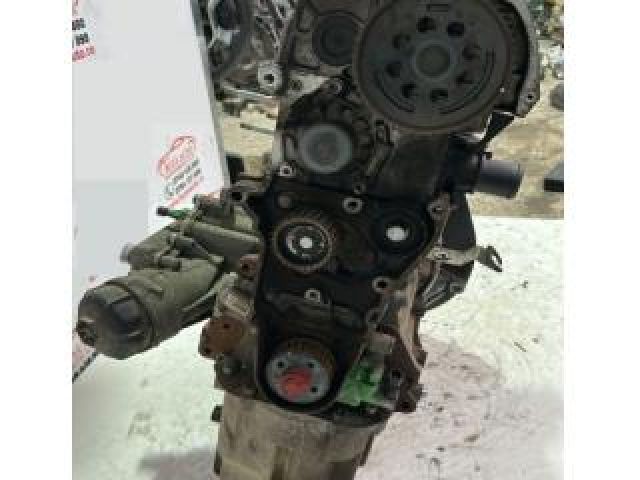 bontott SUZUKI SX4 S-Cross Motor (Fűzött blokk hengerfejjel)