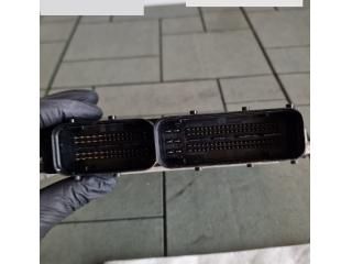 bontott SUZUKI SX4 S-Cross Motorvezérlő