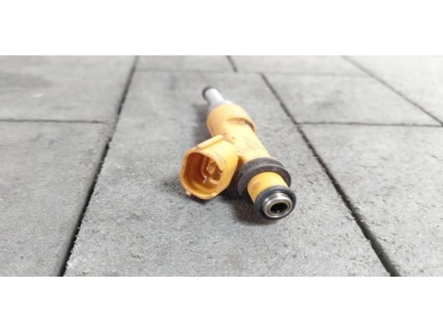 bontott SUZUKI SX4 S-Cross Porlasztó (1 db)