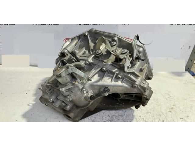 bontott SUZUKI SX4 S-Cross Váltó (Mechanikus)