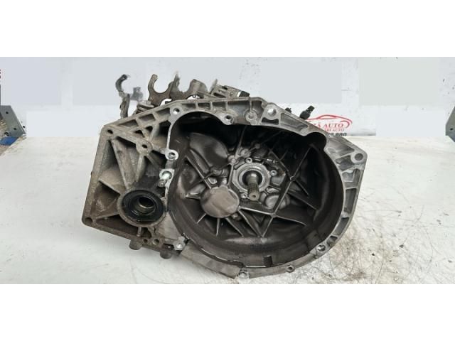 bontott SUZUKI SX4 S-Cross Váltó (Mechanikus)