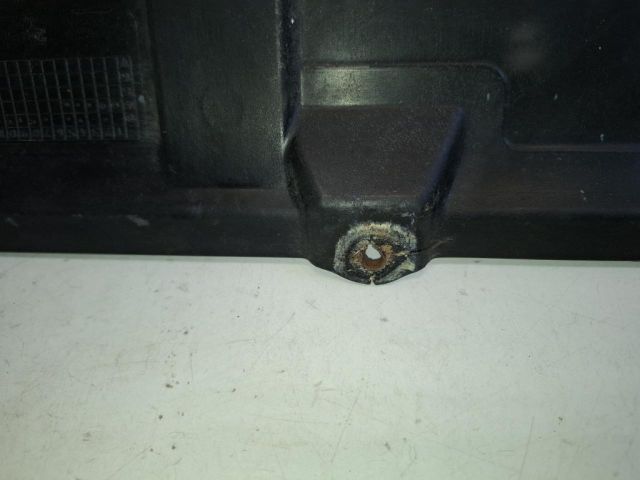 bontott SUZUKI SX4 S-Cross Alsó Motorburkolat