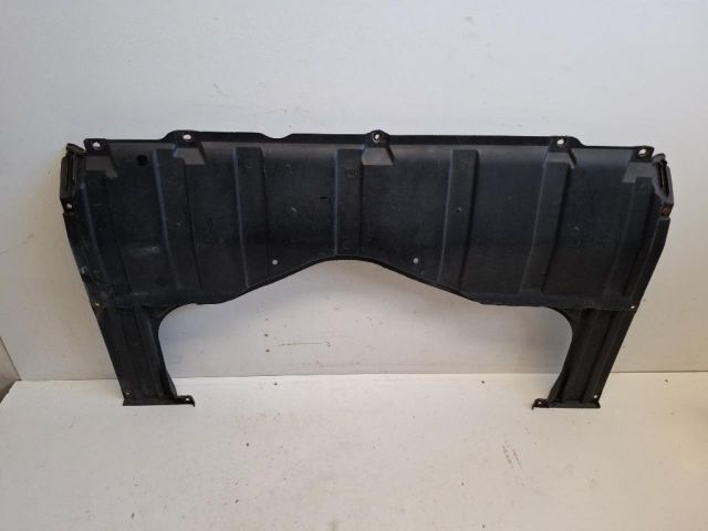 bontott SUZUKI SX4 S-Cross Alsó Motorburkolat