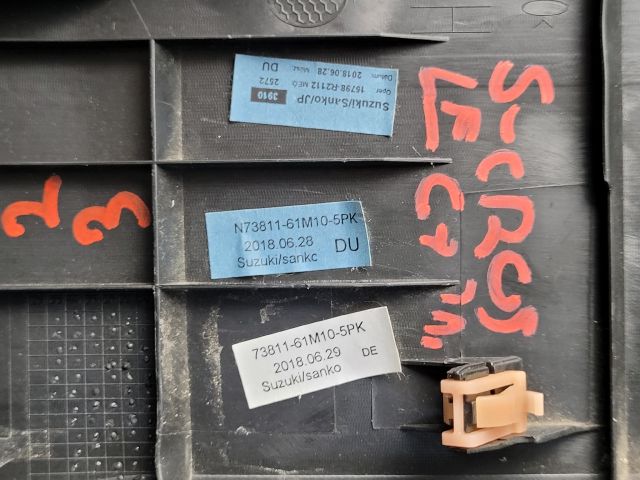 bontott SUZUKI SX4 S-Cross Alsó Műszerfal Burkolat