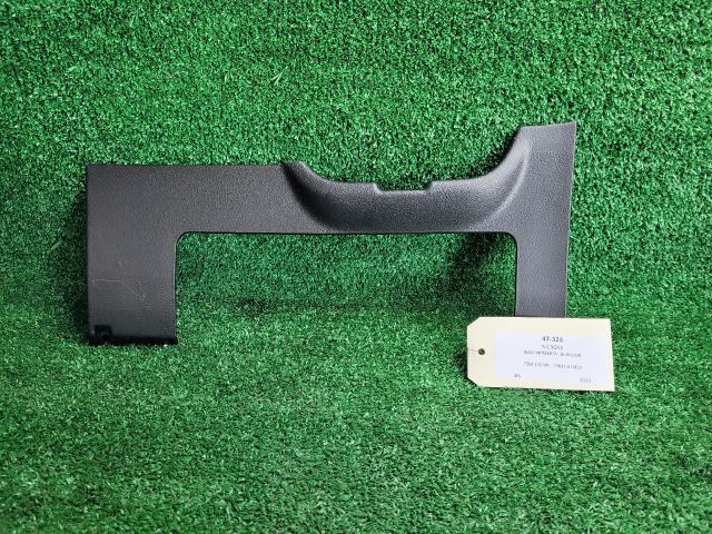 bontott SUZUKI SX4 S-Cross Alsó Műszerfal Burkolat