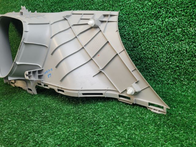 bontott SUZUKI SX4 S-Cross Bal C Oszlop Burkolat