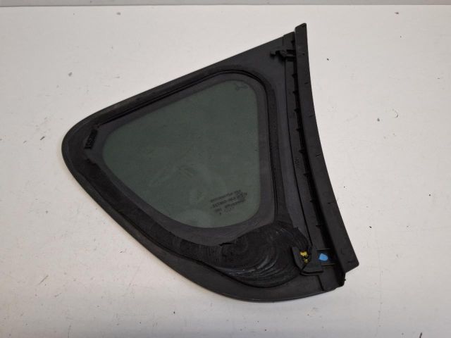 bontott SUZUKI SX4 S-Cross Bal C Oszlop Oldalablak Üveg