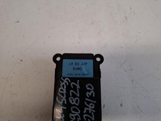 bontott SUZUKI SX4 S-Cross Bal első Ablakemelő Kapcsoló