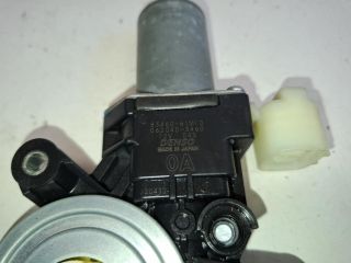 bontott SUZUKI SX4 S-Cross Bal első Ablakemelő Motor