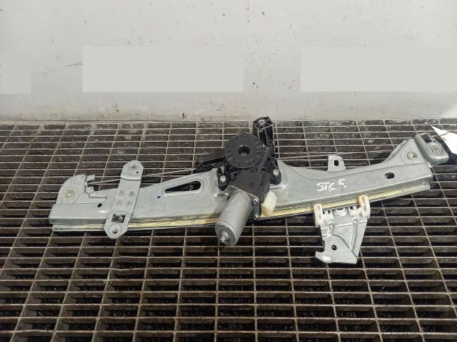 bontott SUZUKI SX4 S-Cross Bal első Ablakemelő Szerkezet (Elektromos)