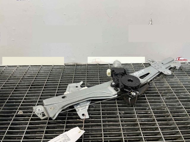 bontott SUZUKI SX4 S-Cross Bal első Ablakemelő Szerkezet (Elektromos)