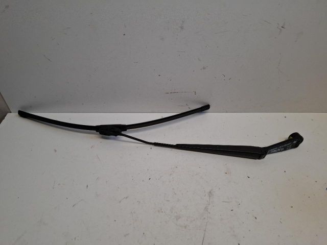 bontott SUZUKI SX4 S-Cross Bal első Ablaktörlő Kar