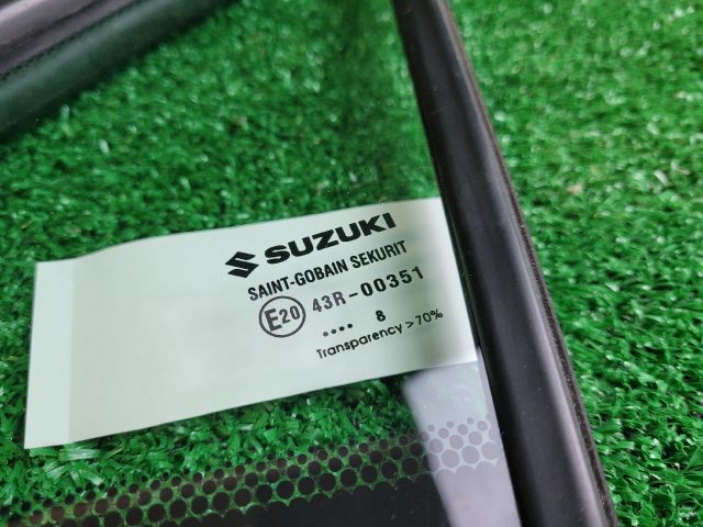 bontott SUZUKI SX4 S-Cross Bal első Fixüveg (Ajtóban)