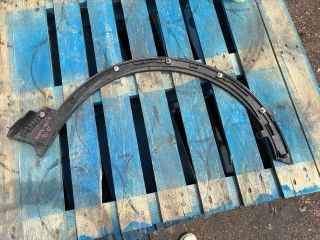 bontott SUZUKI SX4 S-Cross Bal első Sárvédő Díszléc