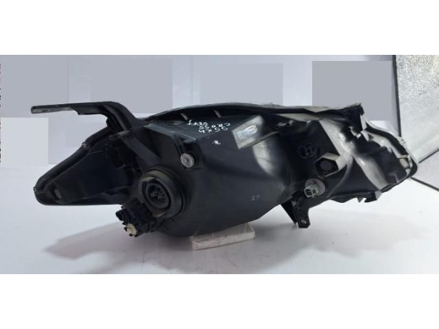 bontott SUZUKI SX4 S-Cross Bal Fényszóró