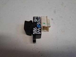 bontott SUZUKI SX4 S-Cross Bal hátsó Ablakemelő Kapcsoló