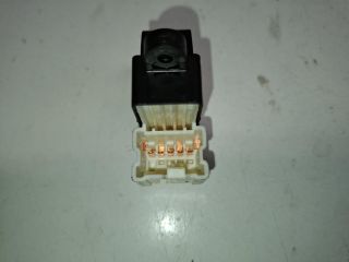 bontott SUZUKI SX4 S-Cross Bal hátsó Ablakemelő Kapcsoló