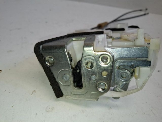 bontott SUZUKI SX4 S-Cross Bal hátsó Ajtózár